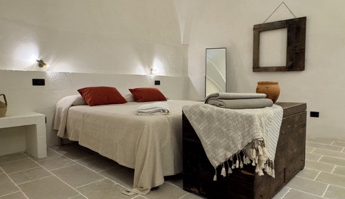 Suite 3 - Deluxe Quadruple Room - Internal Private pool