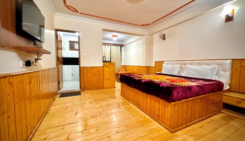 Habitación superior, vistas al jardín