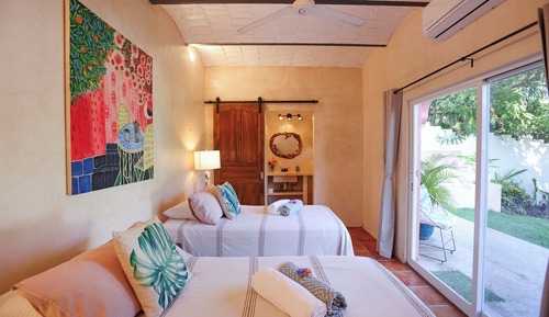 Habitación, vistas al jardín