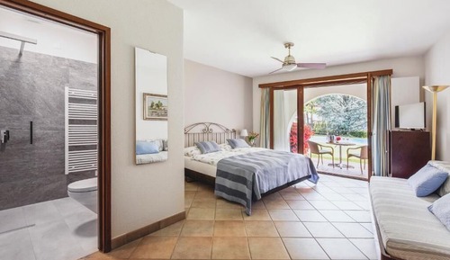Habitación Deluxe con 1 cama doble o 2 individuales, vistas al jardín