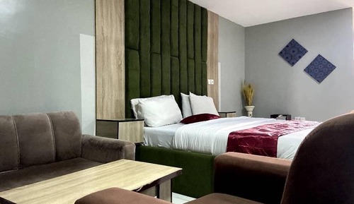 Habitación familiar con 2 camas individuales