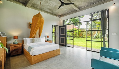 Villa de lujo, 4 habitaciones, piscina privada, vistas al jardín