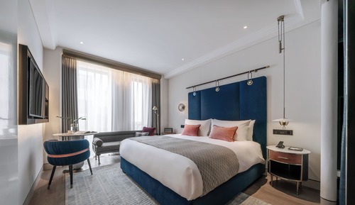 Habitación superior, 1 cama de matrimonio, no fumadores