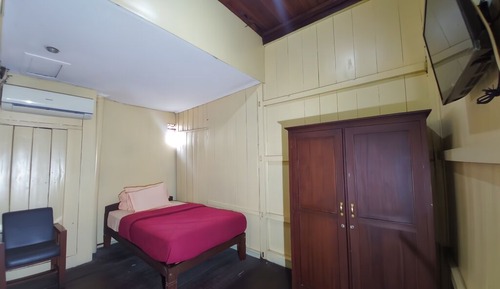 Casa estándar, vistas a la ciudad