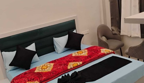 Habitación básica, vistas al jardín
