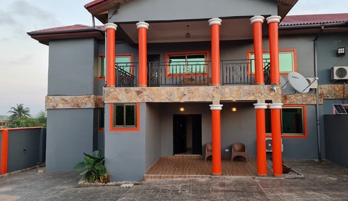 Habitación triple Deluxe, 1 cama de matrimonio grande, vistas al jardín