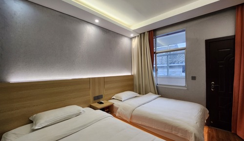 Habitación cuádruple Confort, vistas a la ciudad