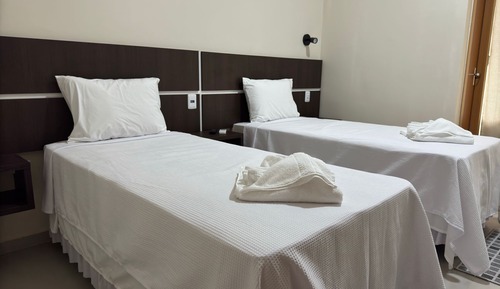 Habitación estándar con 2 camas individuales, vistas al complejo turístico