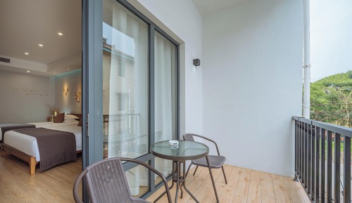 Habitación cuádruple familiar, vistas al jardín