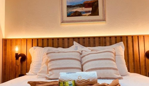 Suite, vistas a la piscina, planta baja