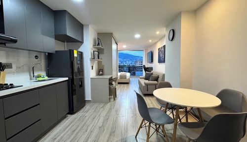 Estudio Deluxe, 1 habitación, balcón