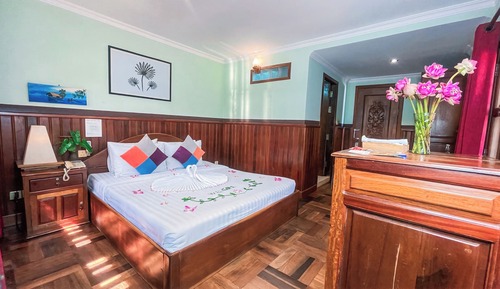 Double or Twin with Balcony and Bathtub