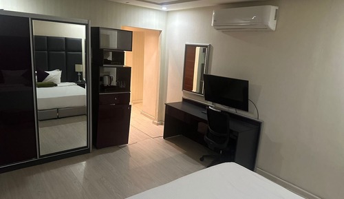 Suite familiar