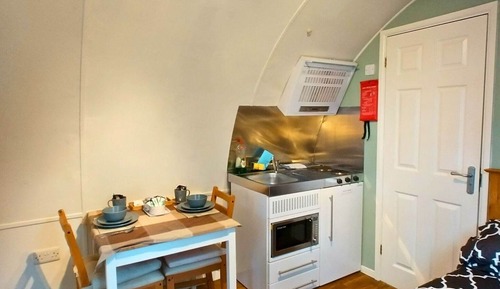 Cabaña clásica, cocina básica, vistas al valle
