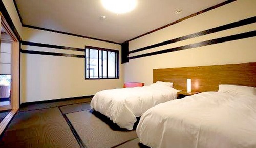 Habitación cuádruple, no fumadores, vistas al jardín