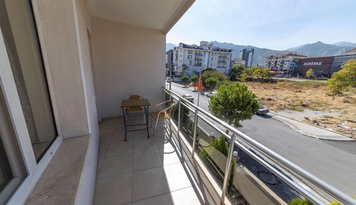 Estudio, vistas a la ciudad