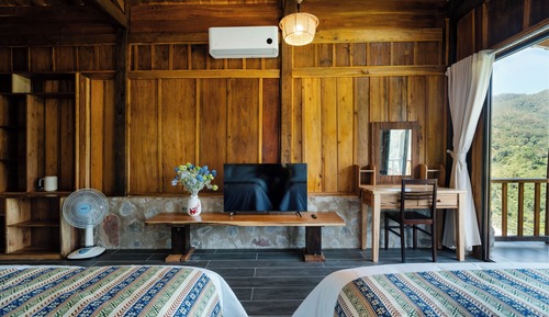Habitación cuádruple Deluxe, vistas al valle