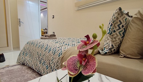 Apartamento de lujo, 2 habitaciones, Aire acondicionado, mirando al mar