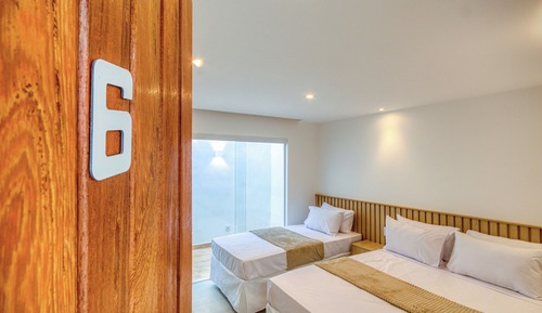 Apartamento de lujo, cocina, vistas al jardín