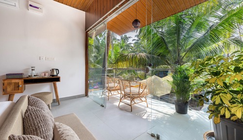 Habitación superior, vistas al jardín