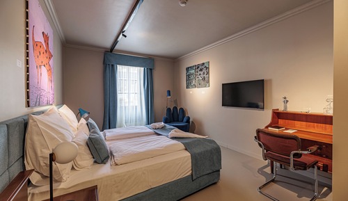 Habitación superior con 1 cama doble o 2 individuales