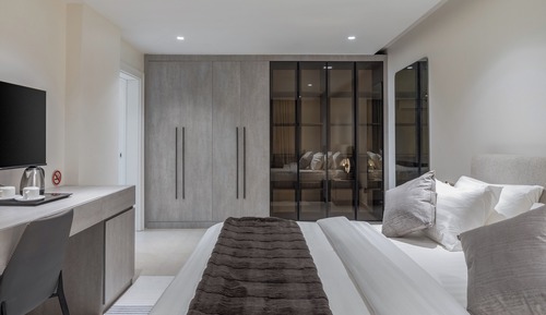 Suite, vistas a la piscina
