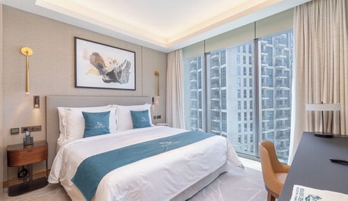 Apartamento City, 2 habitaciones, balcón, vistas a la ciudad