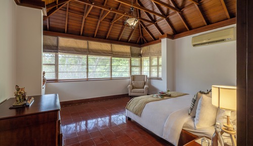 Habitación, varias camas (Mangirish Farmhouse)