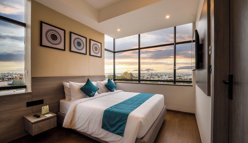 Habitación doble, 1 cama de matrimonio grande, planta ejecutiva