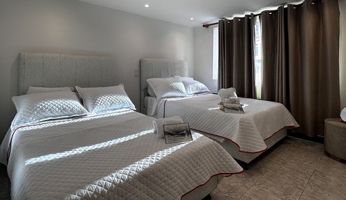 Habitación cuádruple estándar, vistas a la ciudad
