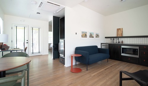 Suite estudio superior, vistas al patio
