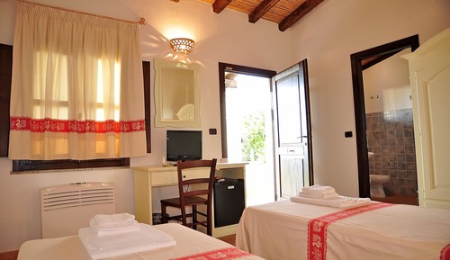 Habitación con 1 cama doble o 2 individuales