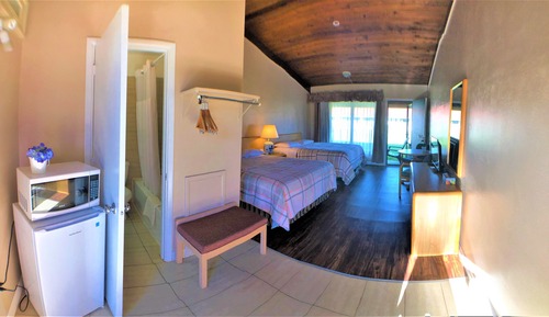 Habitación, 2 camas de matrimonio, no fumadores, vistas a la piscina