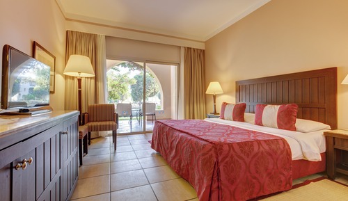 Habitación estándar con 1 cama doble o 2 individuales, vistas al mar