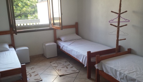 Habitación triple estándar, baño privado