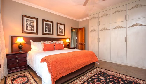 Habitación ejecutiva con 1 cama doble o 2 individuales