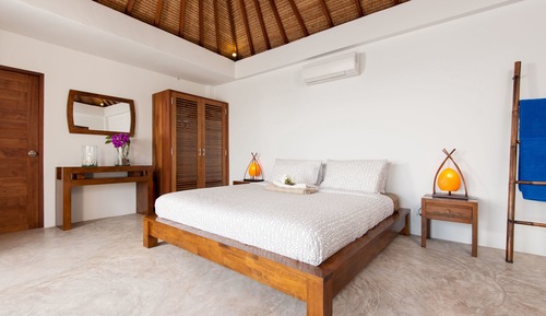 C17 Three Bedroom Pool Villa