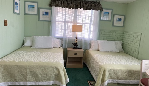 Suite estudio superior (No Topsheet / Towels / Paper Products)