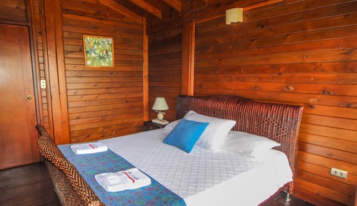 Habitación doble superior, 1 cama de matrimonio, baño privado, vistas a la playa
