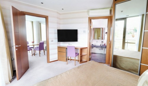 Suite Deluxe, sauna, vistas a la montaña