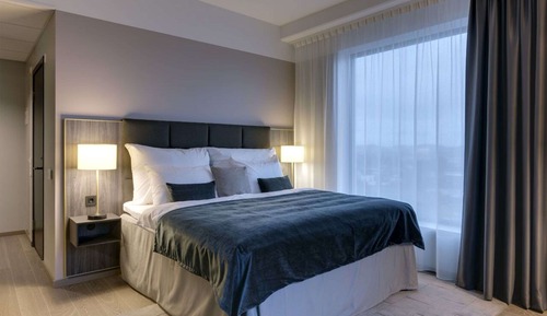 Deluxe Double Room, 1 Double Bed & 2 Rollaway Beds, Non Smoking 