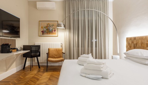 Suite Jacuzzi Sauna Terrace