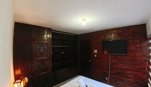 Habitación superior, baño compartido