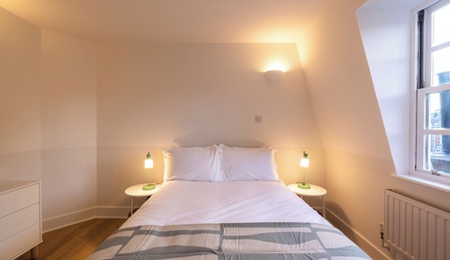 Apartamento, 3 habitaciones, cocina, vistas a la ciudad