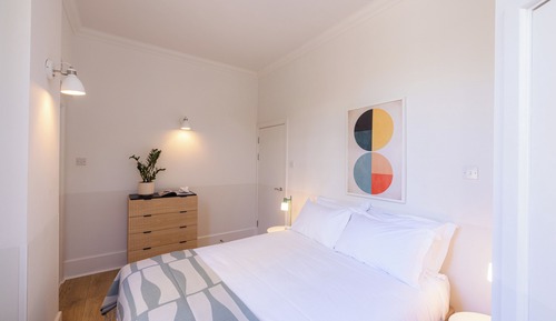 Apartamento Deluxe, 2 habitaciones, cocina, entresuelo
