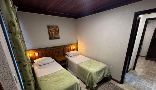Chalet, varias camas, cocina básica (48)