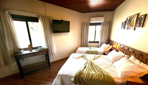 Suite, bañera de hidromasaje (35)