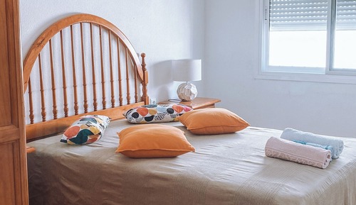 Apartamento, 4 habitaciones, fumadores, balcón
