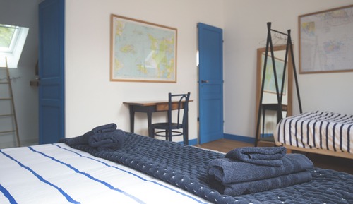 Habitación triple clásica, vistas al jardín