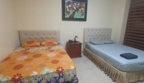 Habitación clásica con 1 cama doble o 2 individuales, balcón, vistas a la ciudad